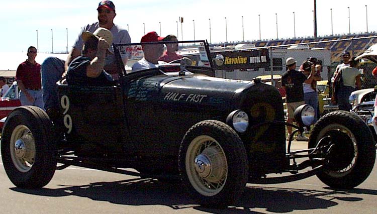 28 Ford Model A Hiboy Bucket Roadster