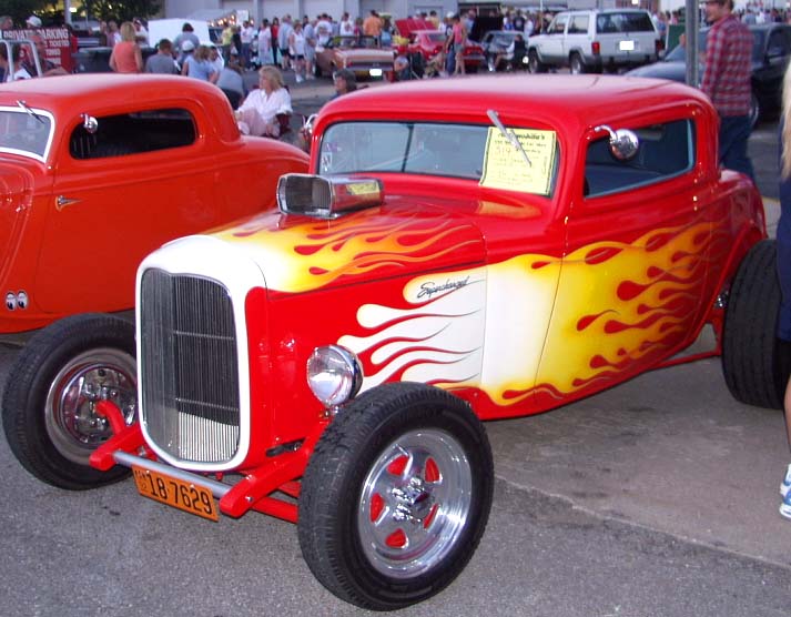 32 Ford Hiboy Chopped 3W Coupe