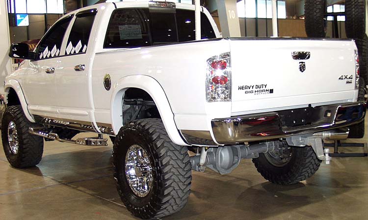 05 Dodge RAM Dualcab SWB Pickup 4x4