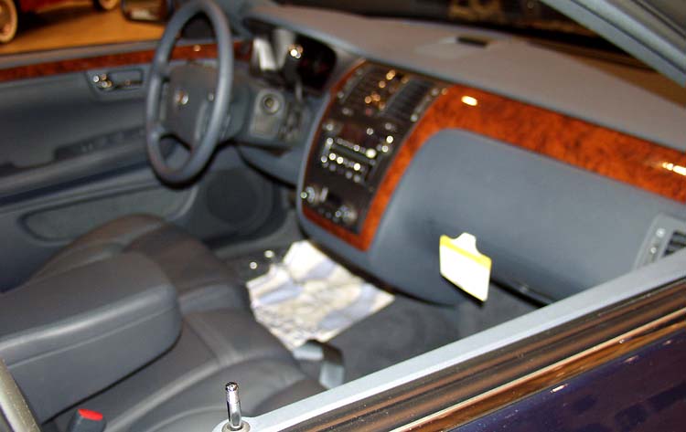 06 Cadillac DTS 4dr Sedan Dash