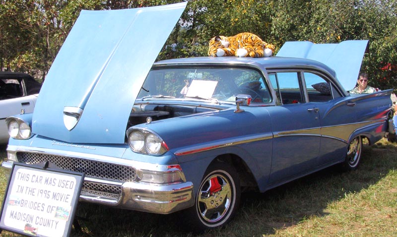 58 Ford ForDor Sedan