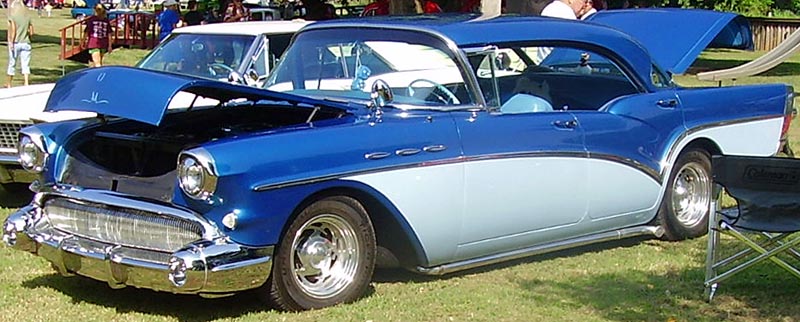 57 Buick 4dr Hardtop
