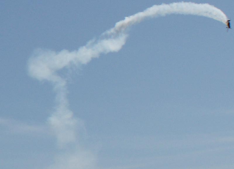 Patty Wagstaff Extra EA-300/S<br>Aerobatics Show